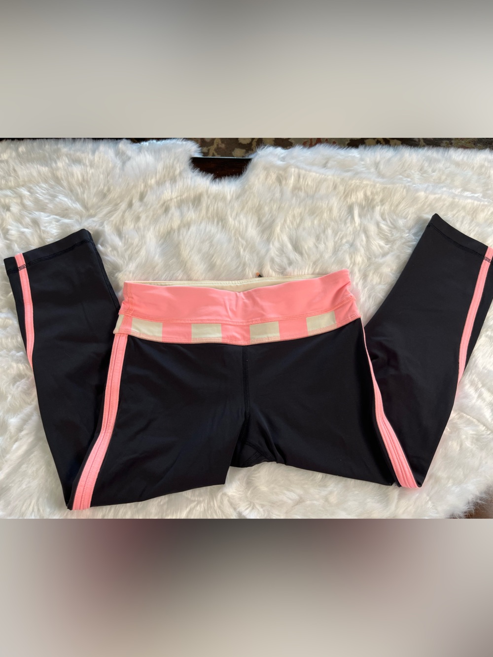 lululemon athletica Black and Pink Cropped Leggings